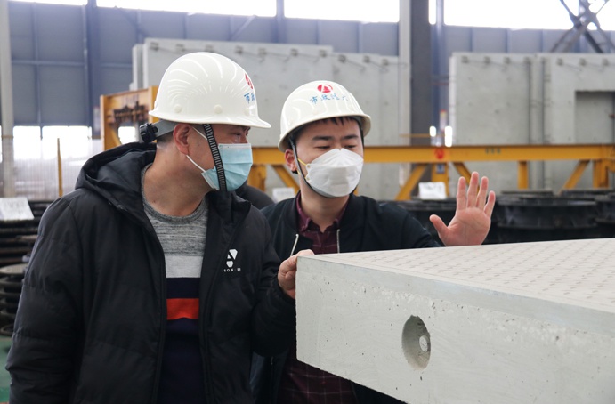 江西省城鎮(zhèn)發(fā)展服務(wù)中心副調(diào)研員熊小羅到市政遠(yuǎn)大公司開展裝配式建筑信息價(jià)調(diào) 江西省城鎮(zhèn)發(fā)展服務(wù)中心副調(diào)研員熊小羅到市政遠(yuǎn)大公司開展裝配式建筑信息價(jià)調(diào)